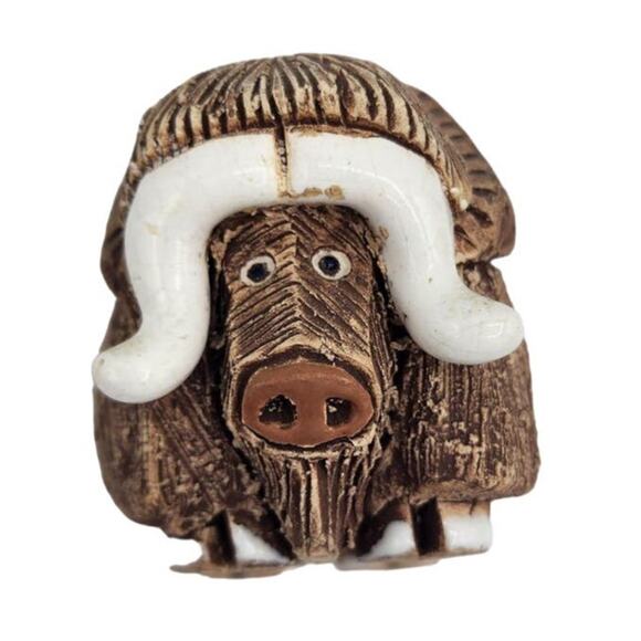 Artesania Rinconada Other - Vintage Artesania Rinconada Handmade Ceramic Musk Ox Retired Collectible Figure